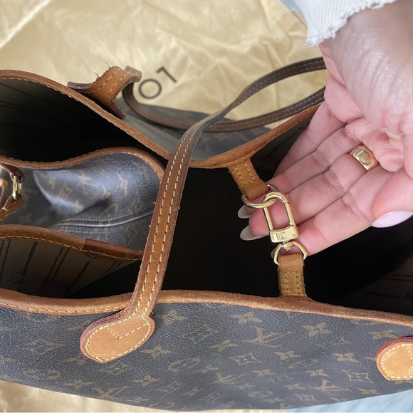 Louis Vuitton LV Neverfull GM Monogram Print w/ Original Dustbag in Largest Size - Picture 6 of 9